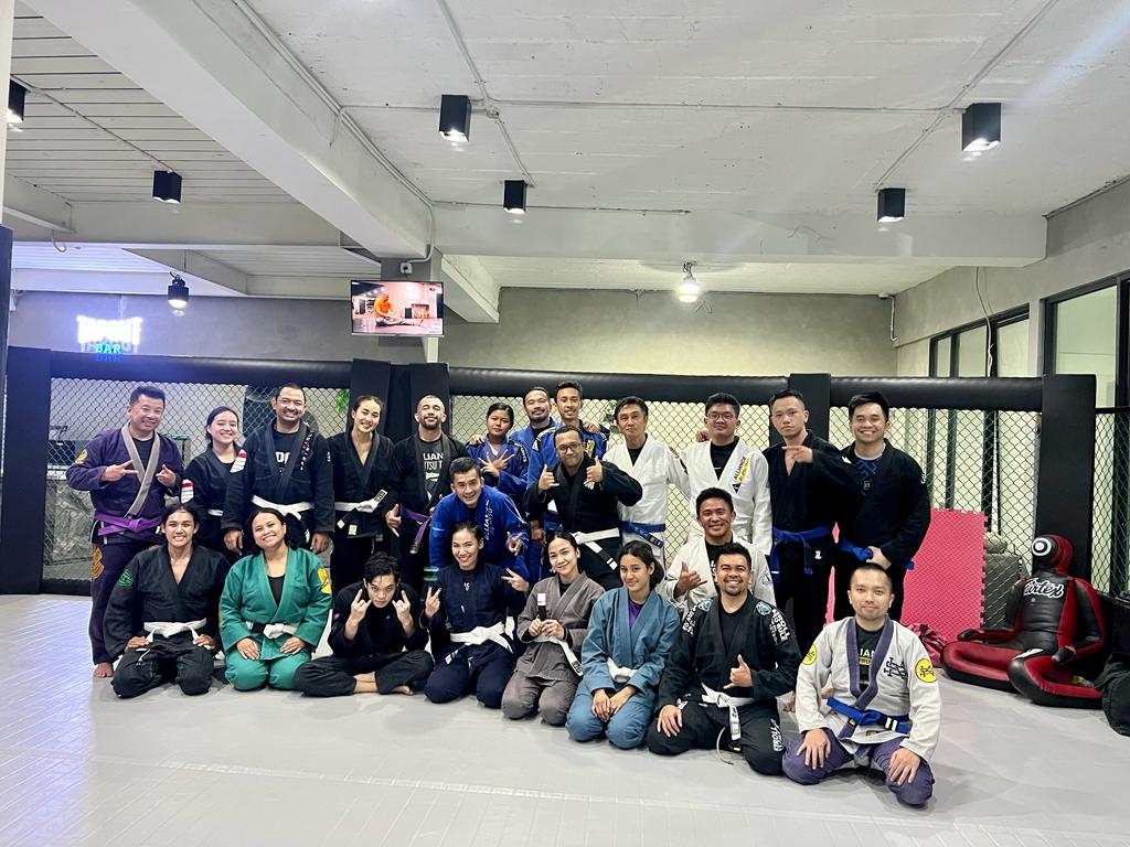 BJJ students posting for an after class photo.